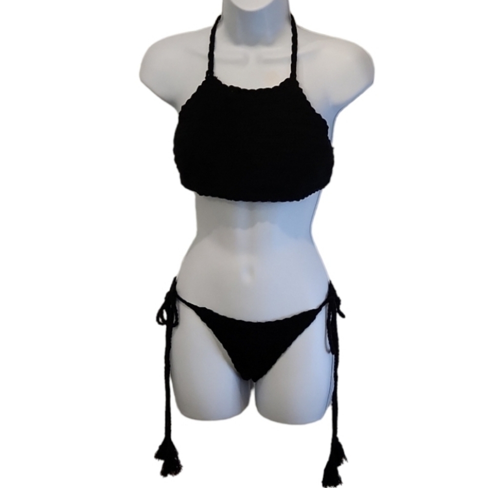 Cotton On Body Crochet Halter Top Bikini